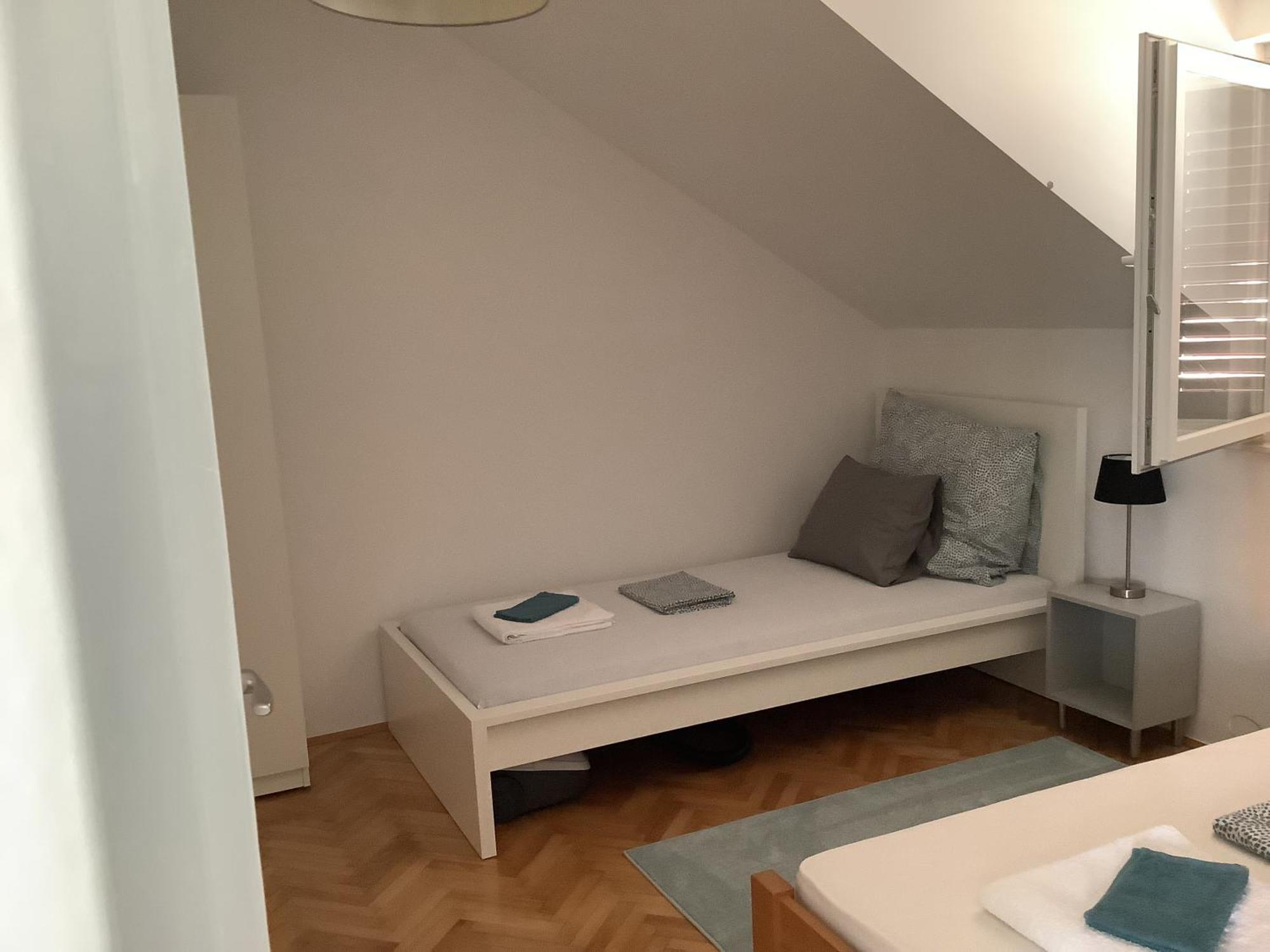Portside Apartment Kastela Bagian luar foto