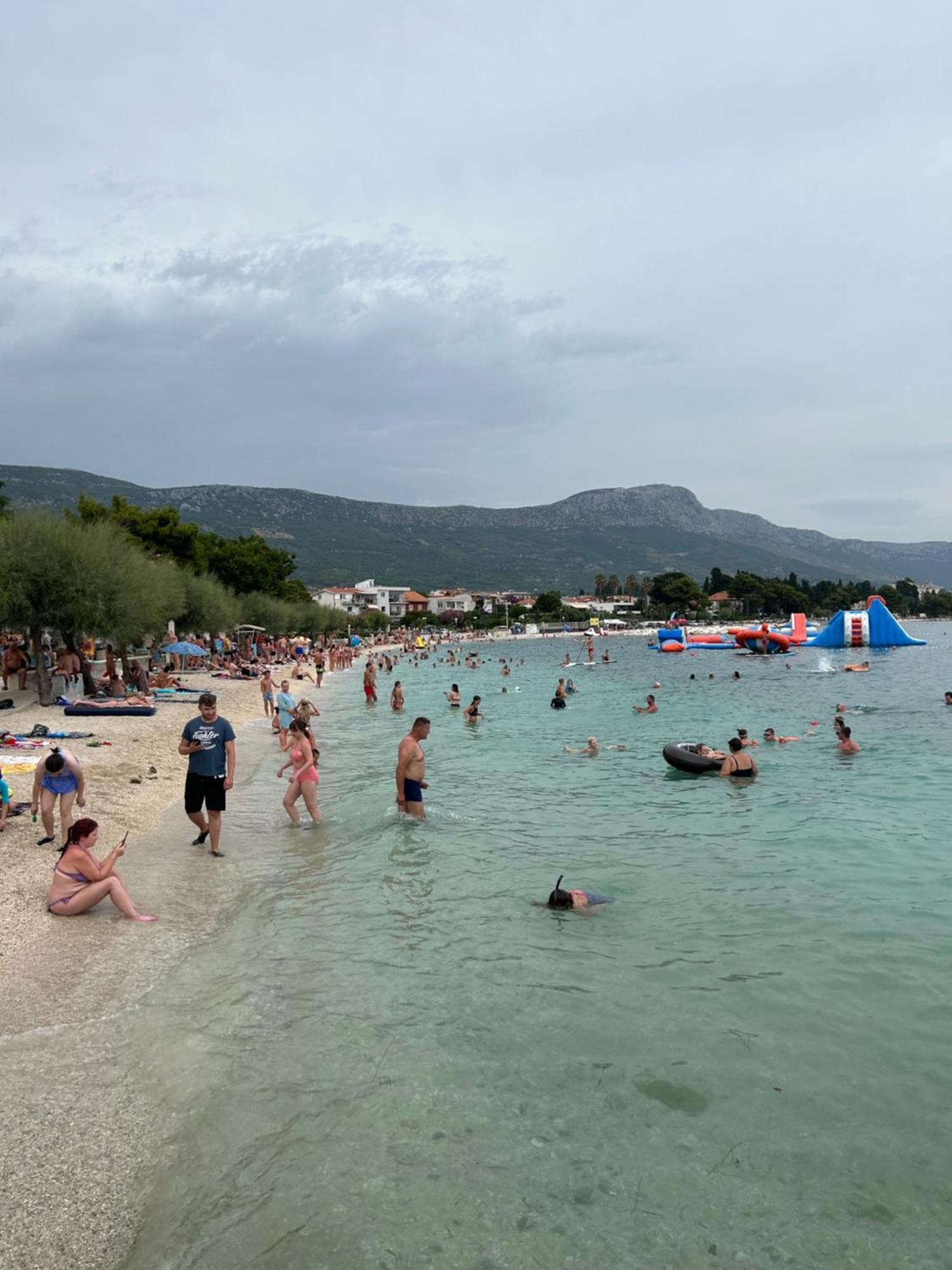 Portside Apartment Kastela Bagian luar foto